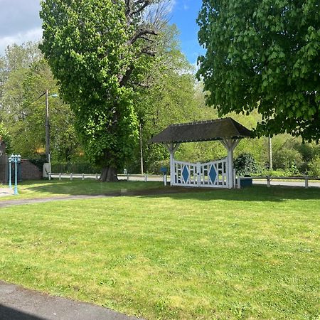 Studio Aux Abords Des Etangs Milly-sur-Thérain Exteriör bild