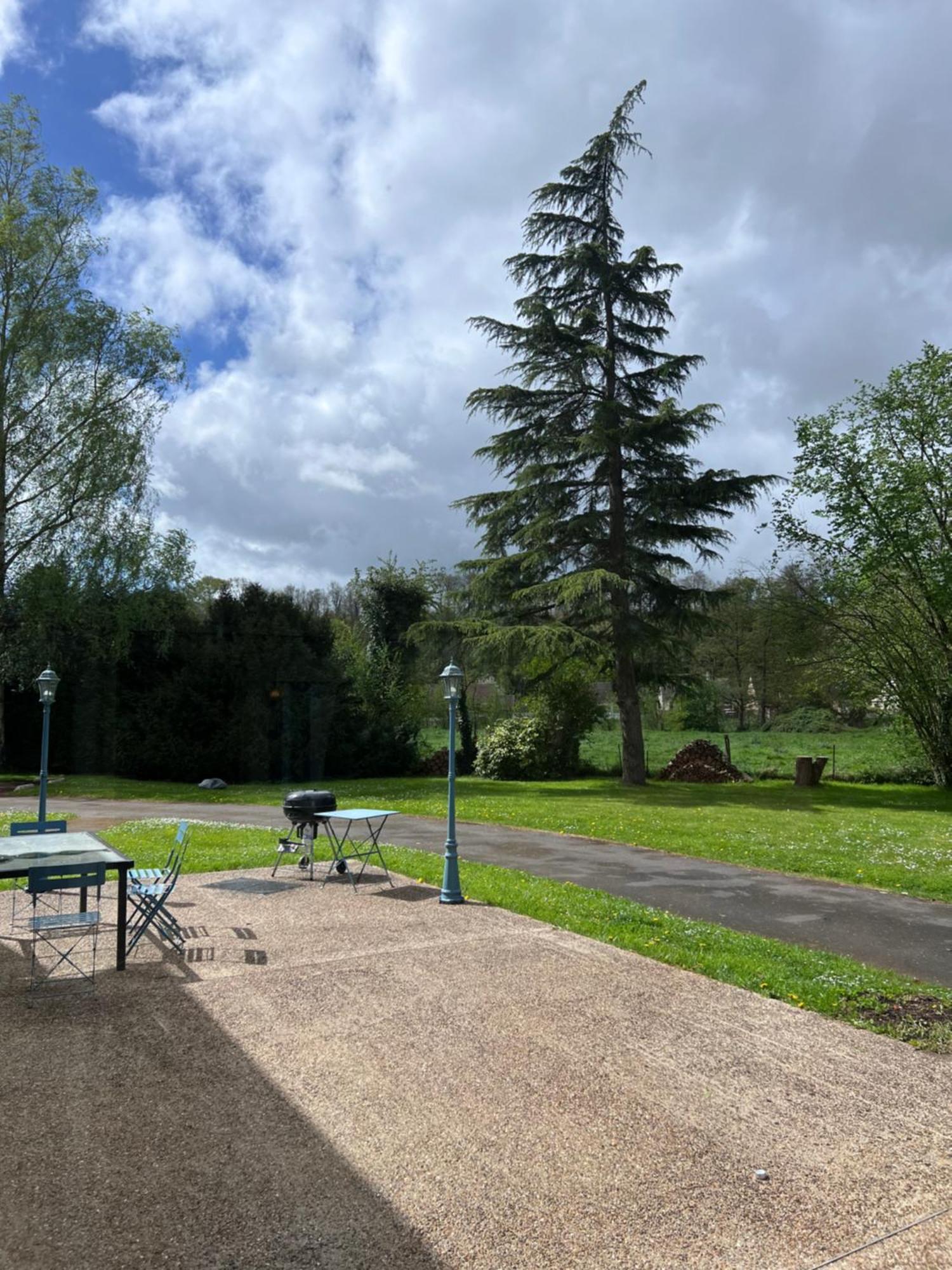 Studio Aux Abords Des Etangs Milly-sur-Thérain Exteriör bild